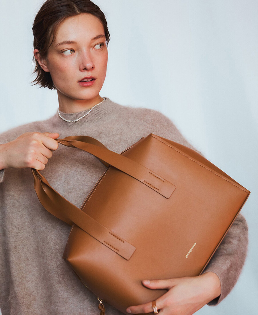 mica bowlingtasche frau