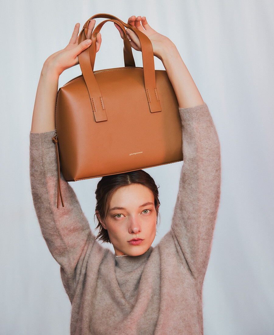 mica bowlingtasche frau