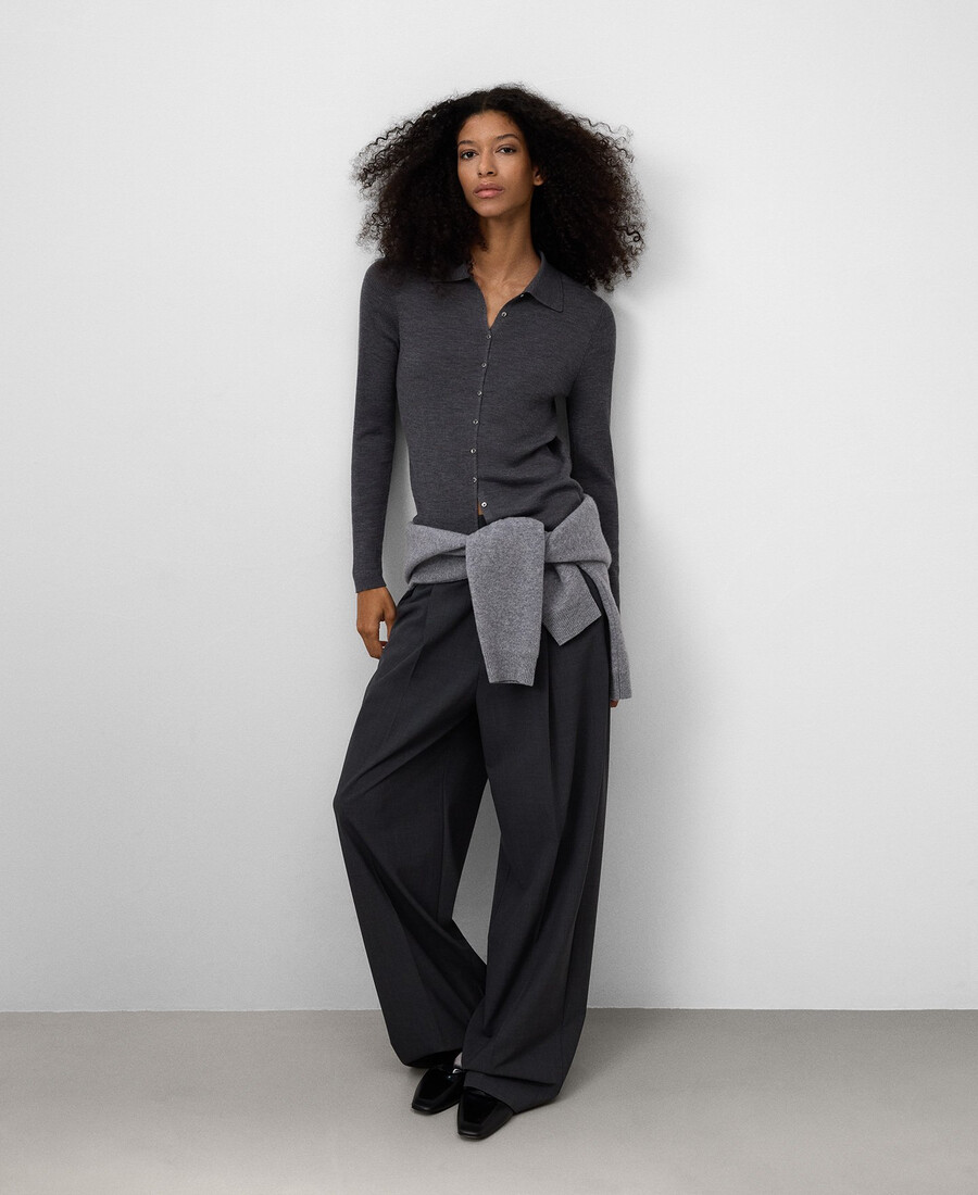 damen-cardigan aus merinowolle tailliert
