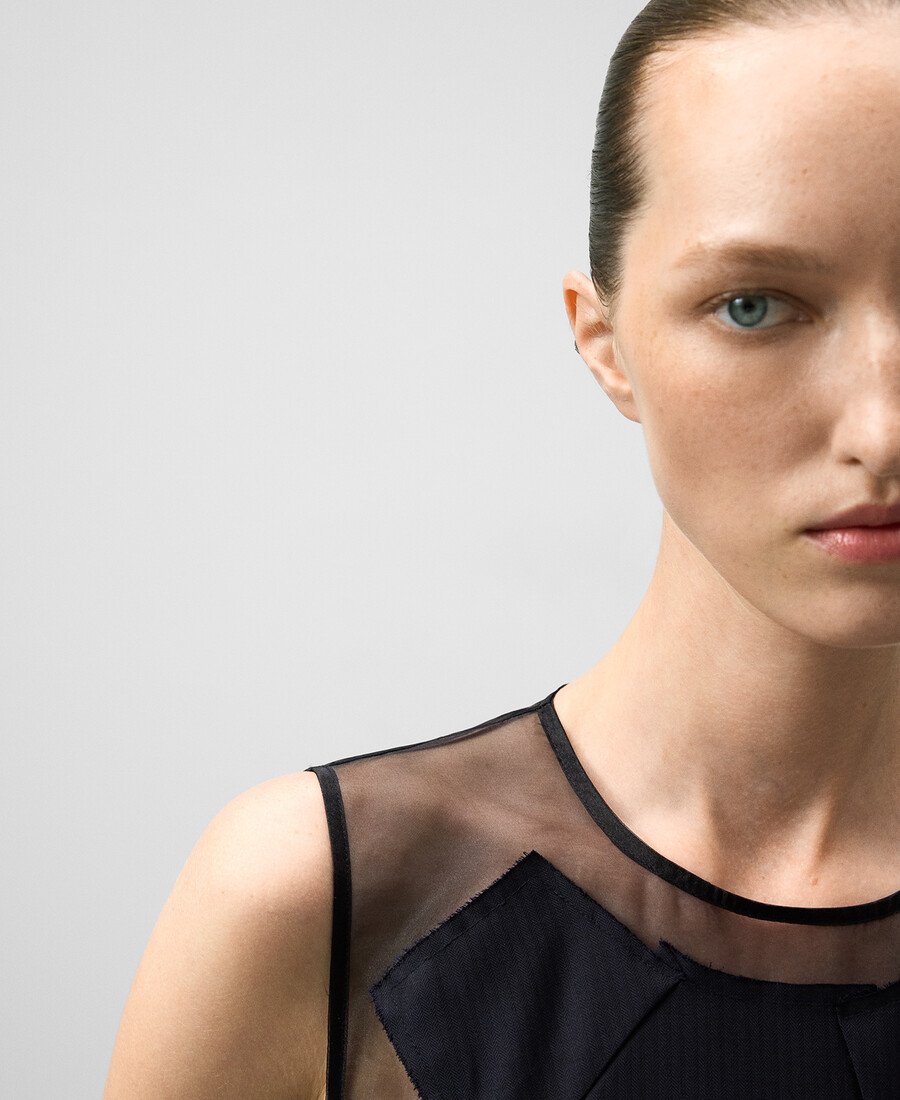 kleid aus kontrastierendem geknittertem stoff für damen