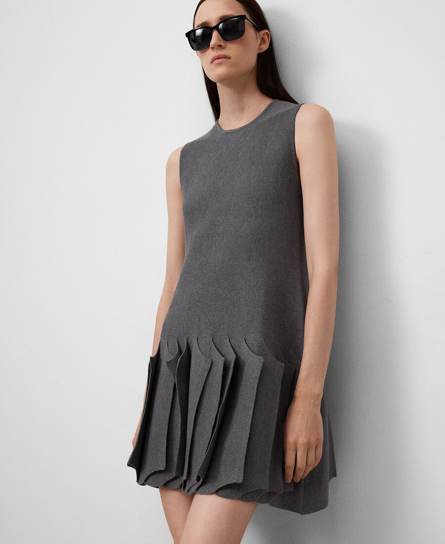 damen-strickkleid mit faltensaum