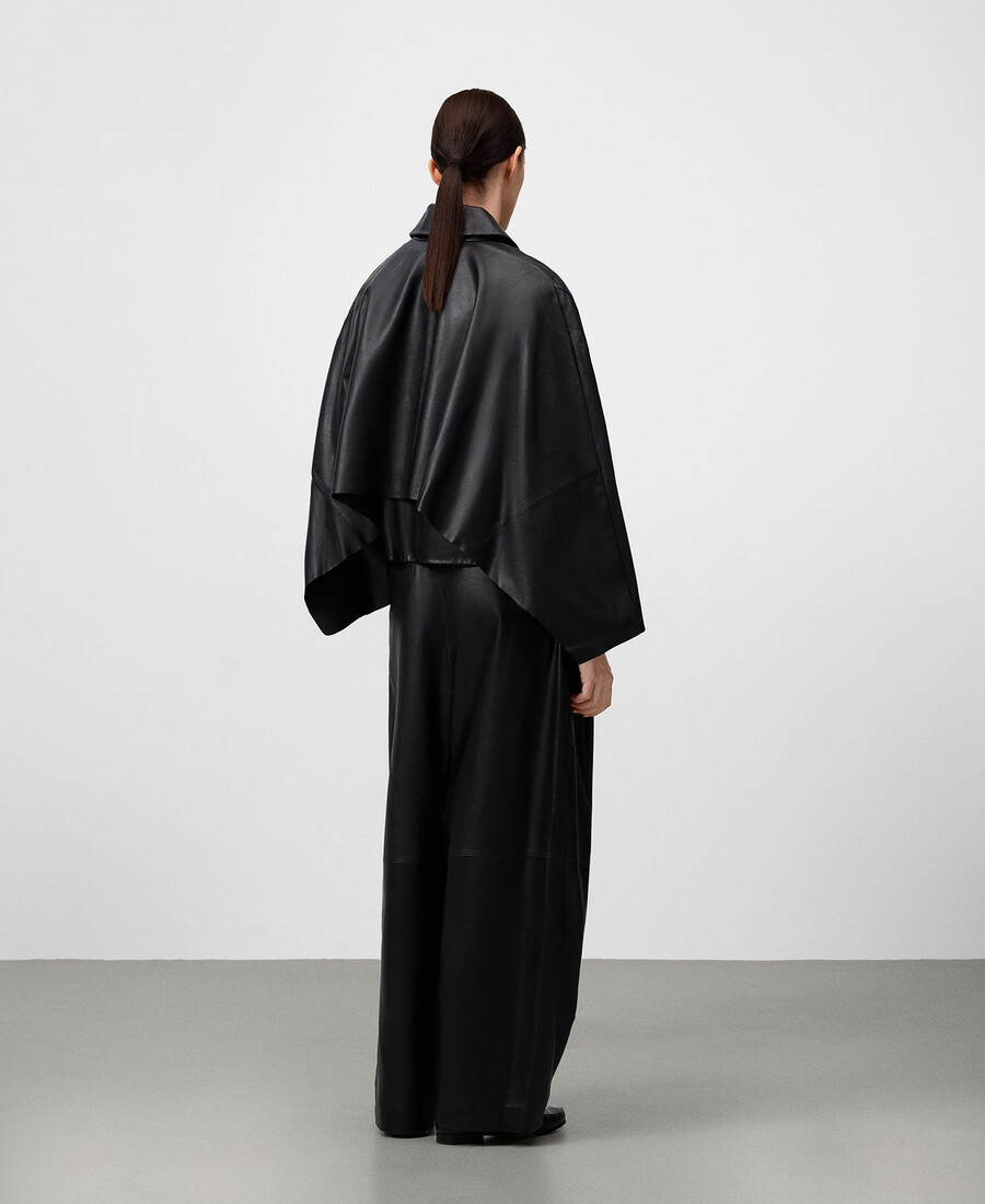 lederjacke mit rückencape für damen