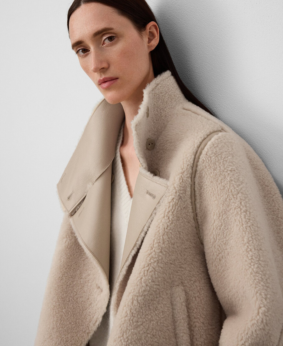 doppelseitige shearling-jacke für damen