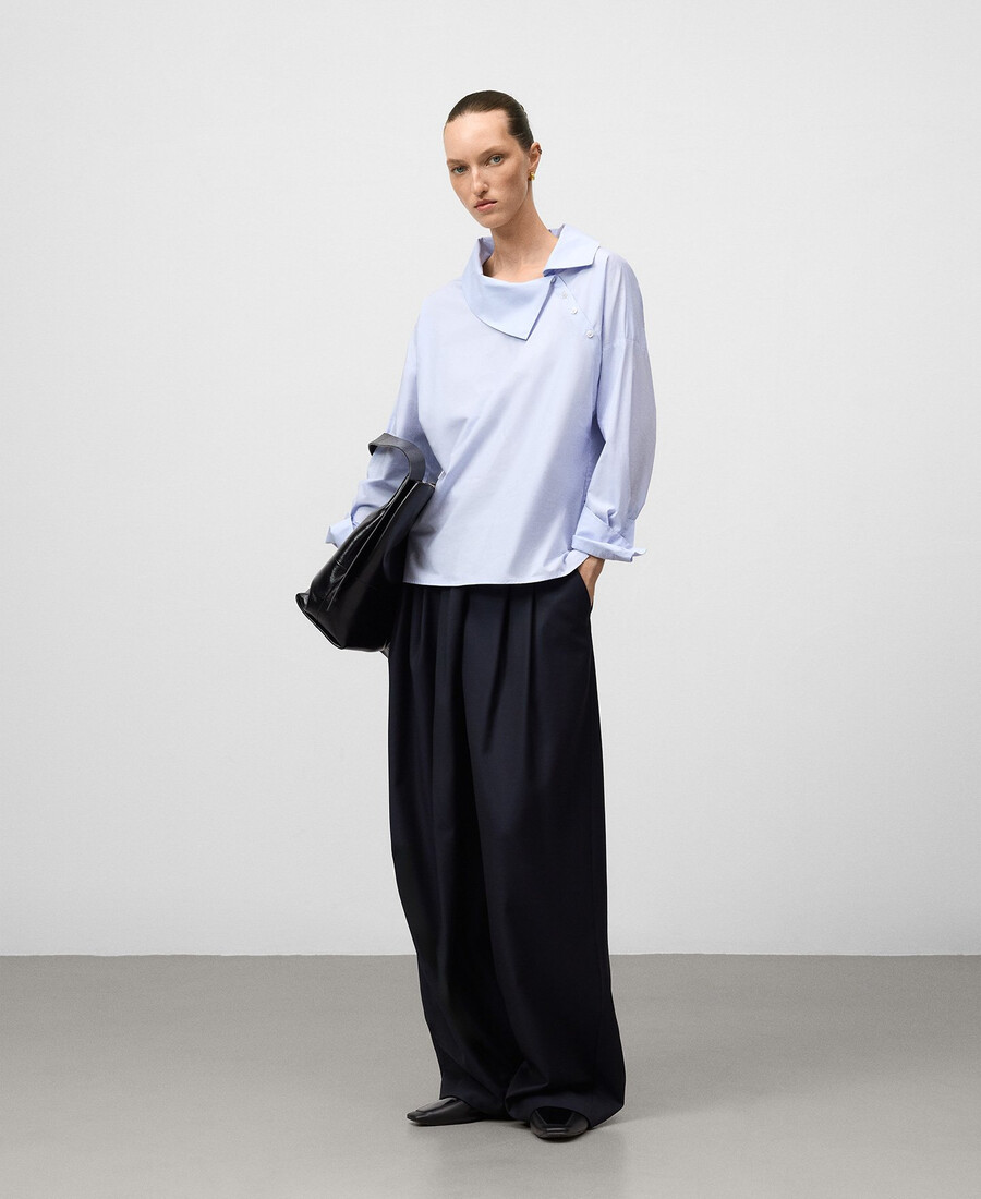 damenbluse mit asymmetrischem reverskragen