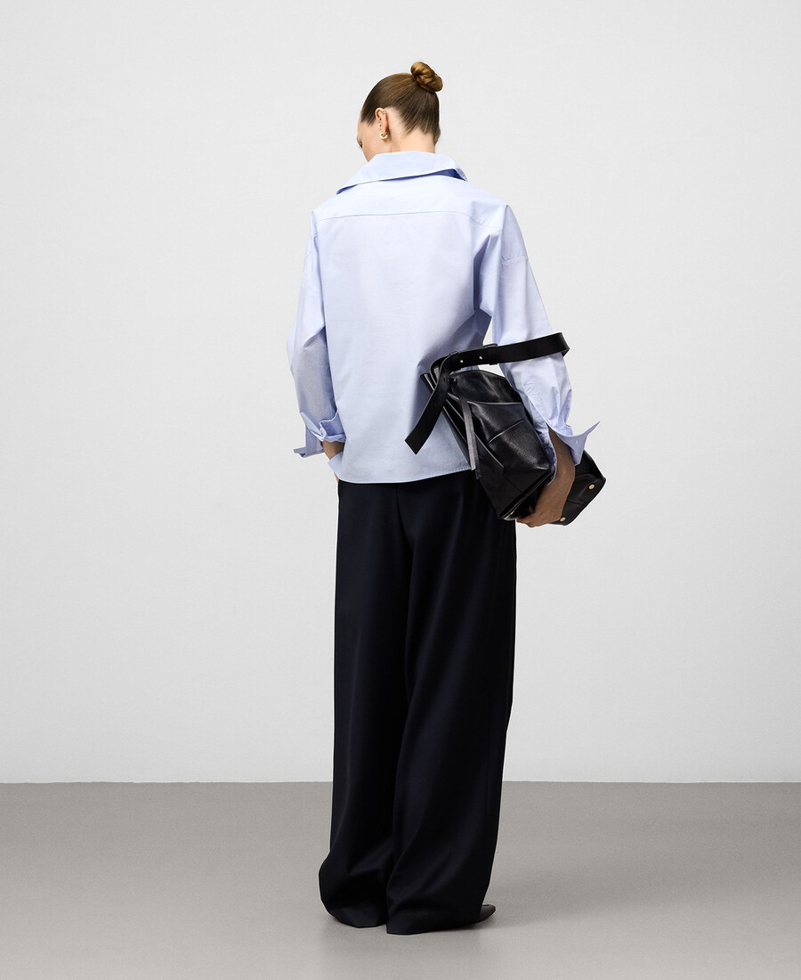 damenbluse mit asymmetrischem reverskragen