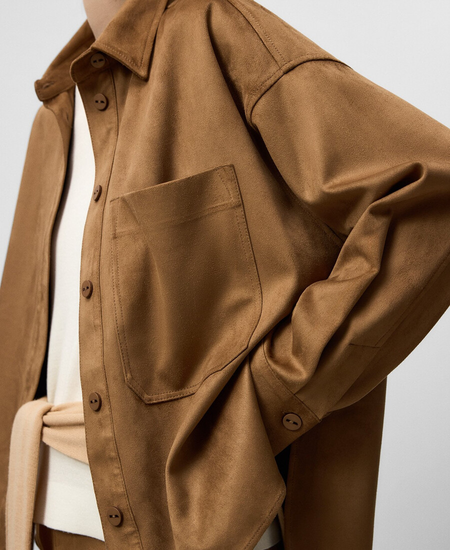 damen-overshirt aus kunstwildleder