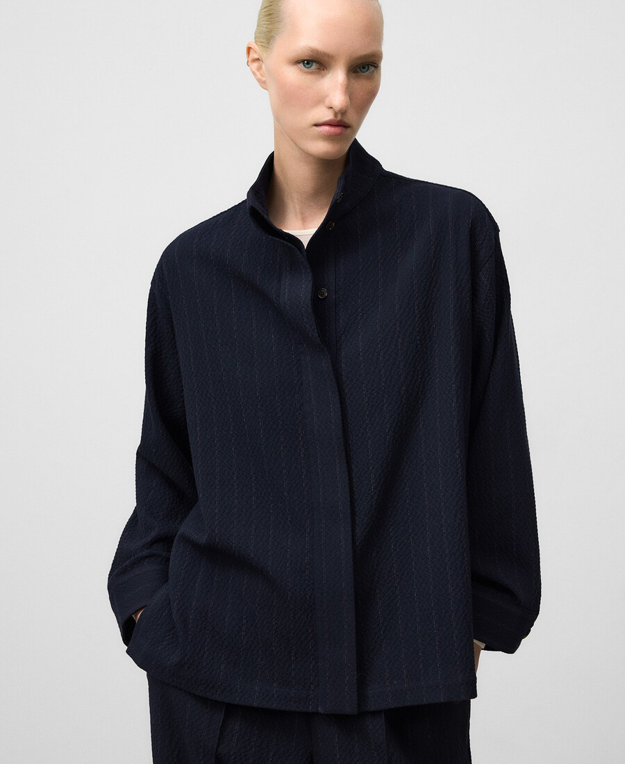 kastenförmig geschnittenes gestreiftes overshirt für damen
