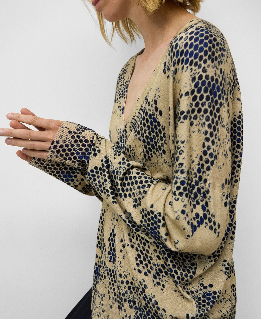damenpullover mit v-ausschnitt und print