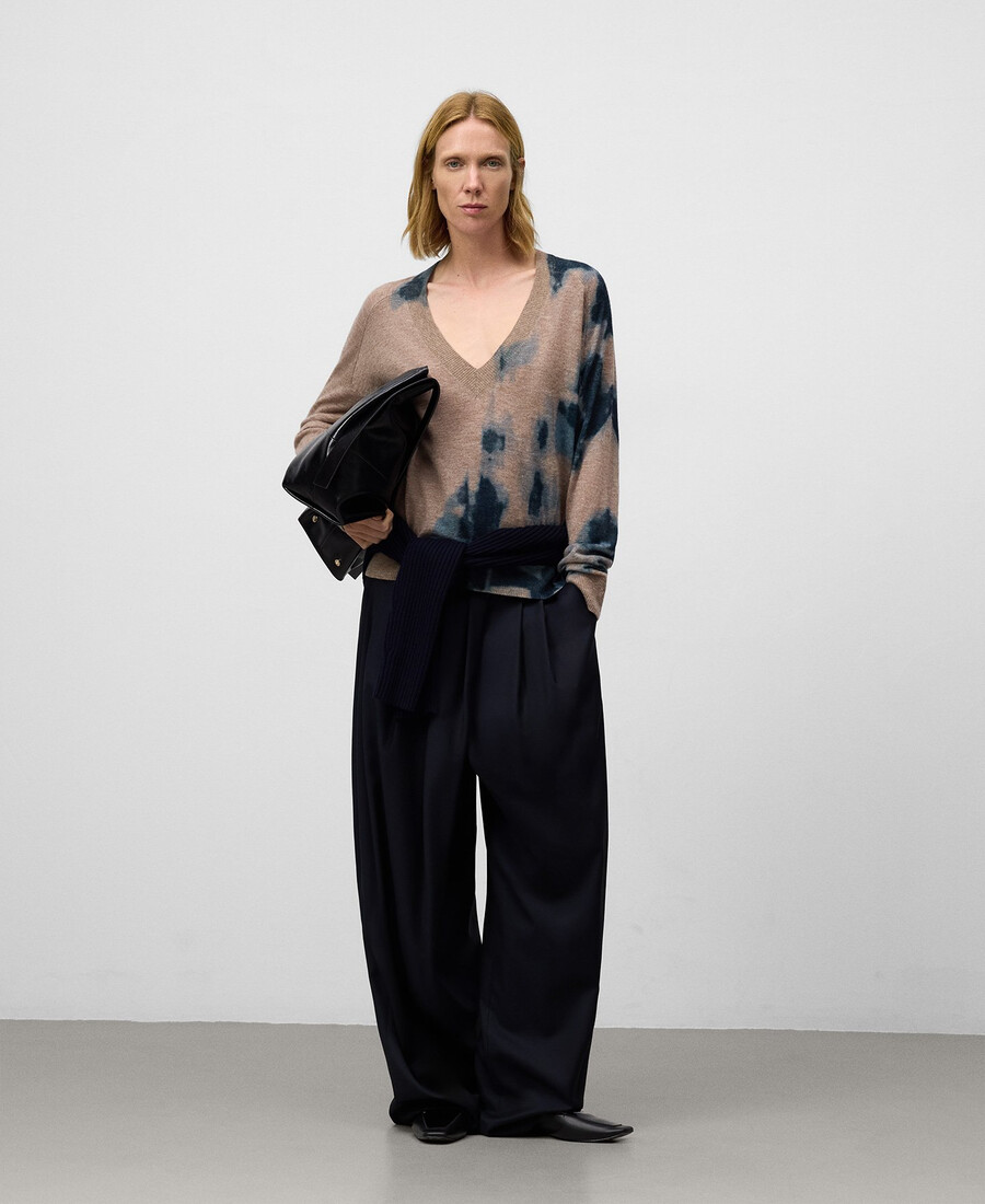 damen-strickpullover mit v-ausschnitt und print