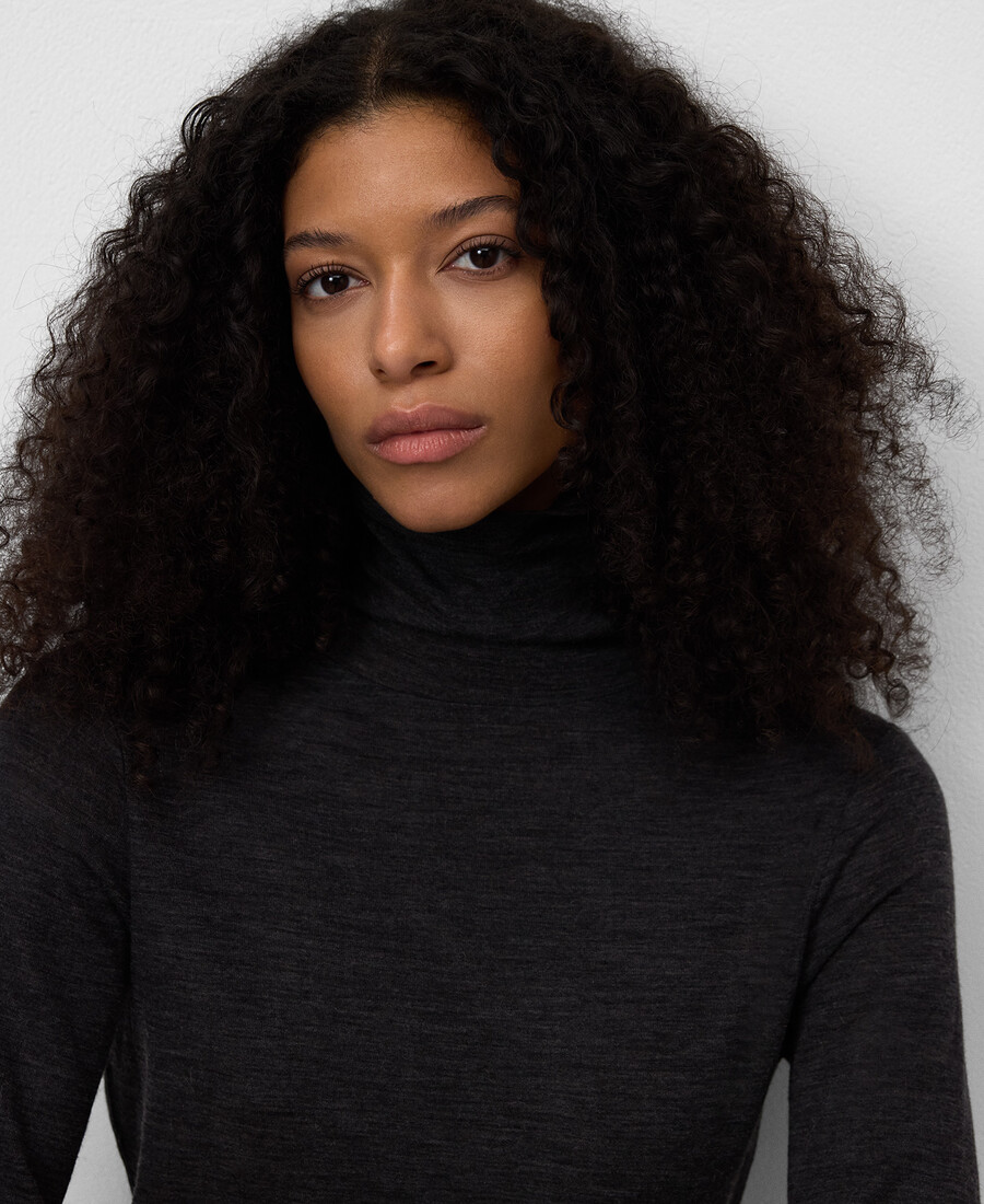 damen-t-shirt aus merinowolle mit hohem kragen