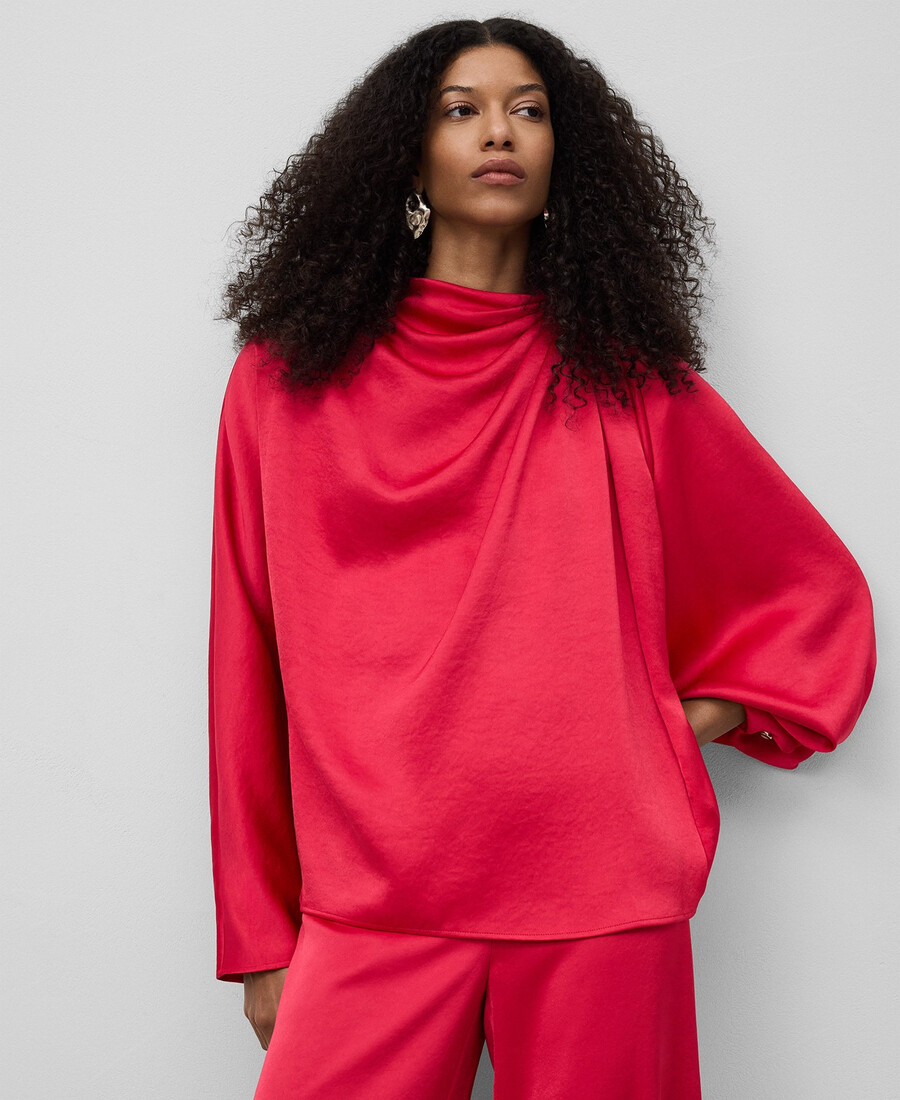 satin-top mit drapiertem kragen für damen