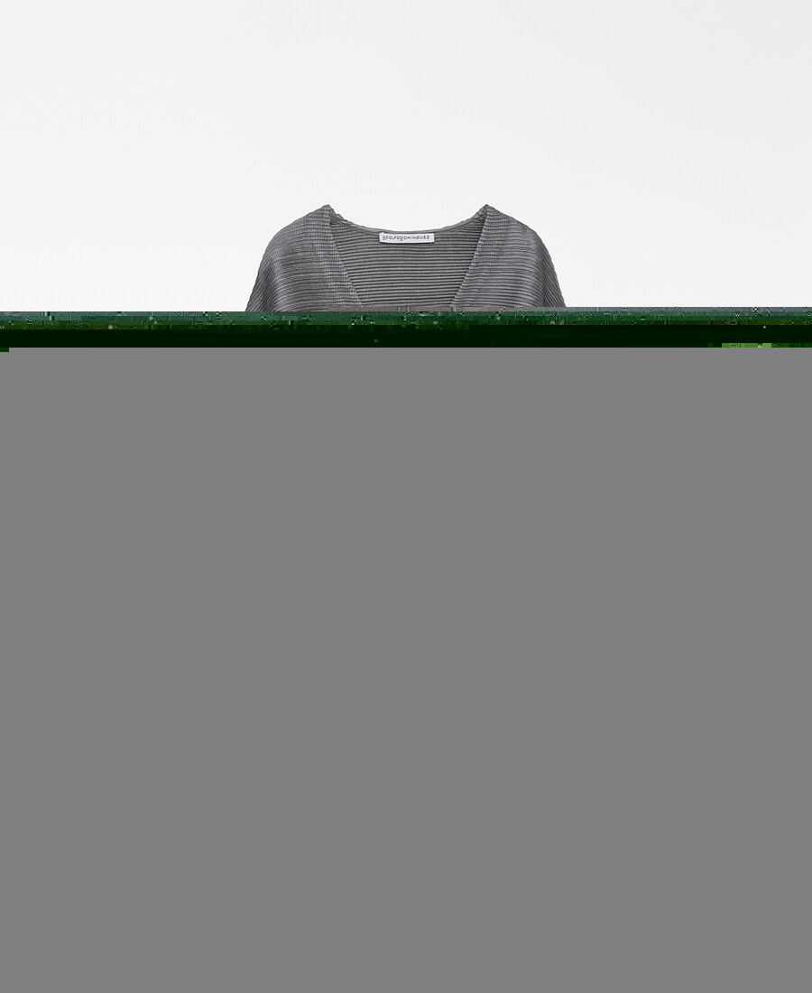 damen-top mit v-ausschnitt und knittereffekt