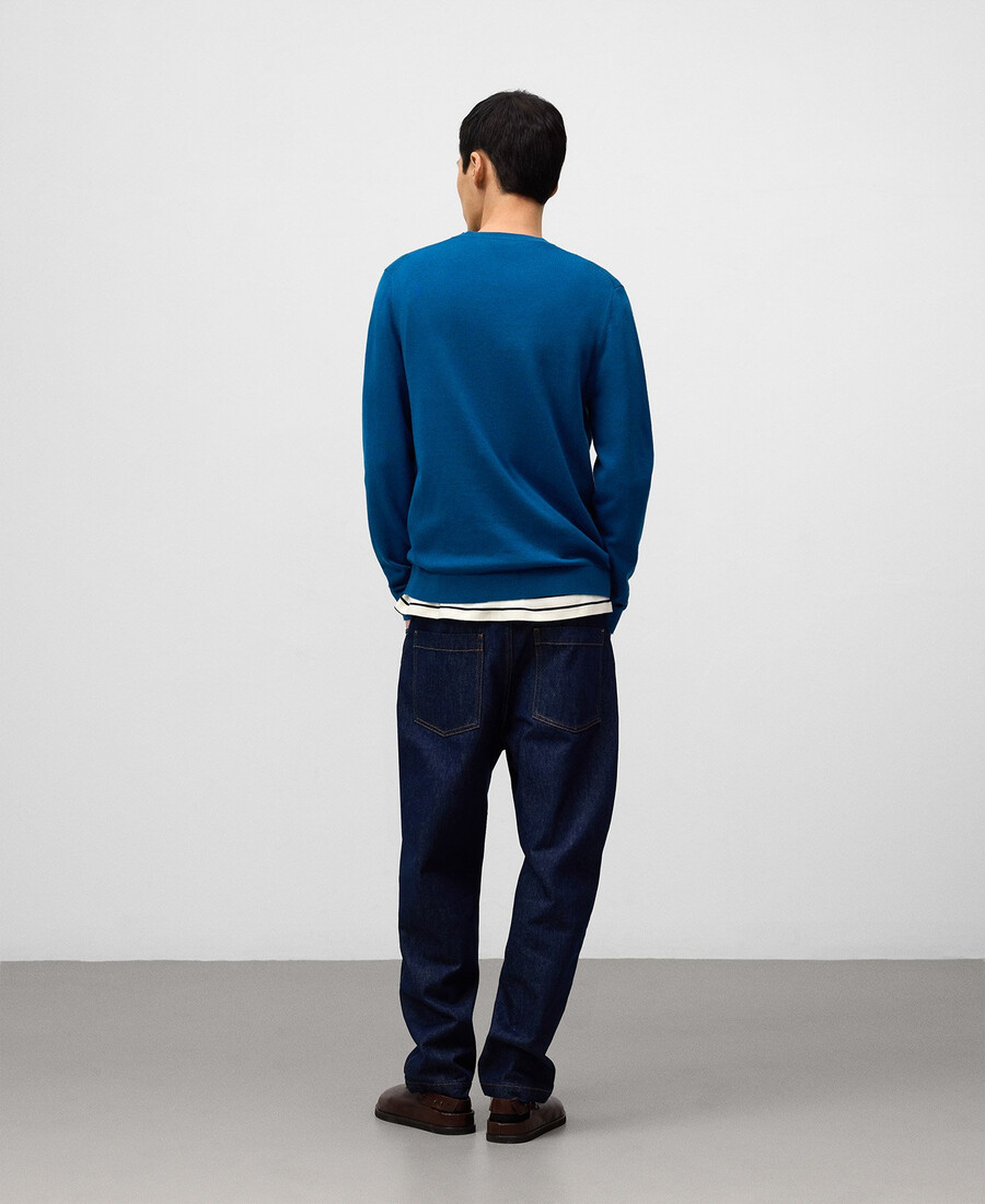 herrenpullover mit rundhalsausschnitt in regulärer passform