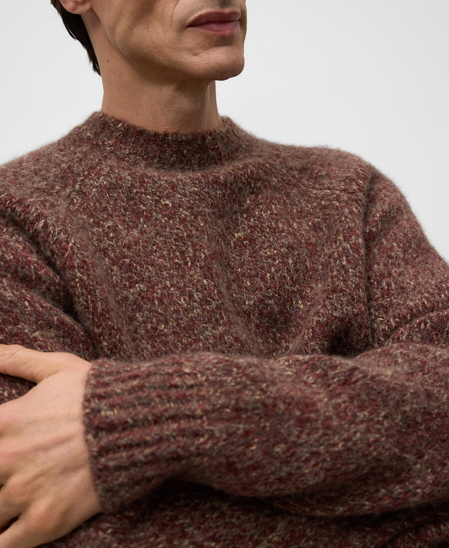 herrenpullover aus meliertem strick mit rundhalsausschnitt