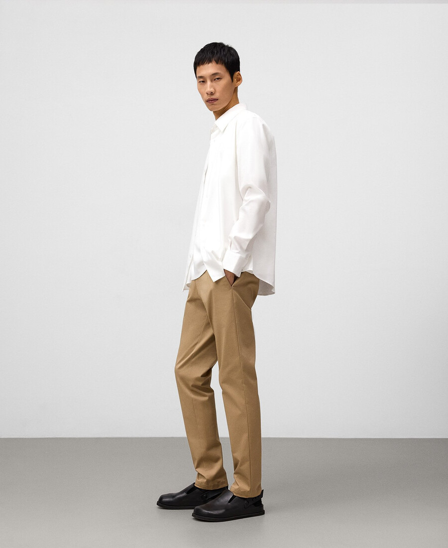 schmal geschnittene chino-hose für herren